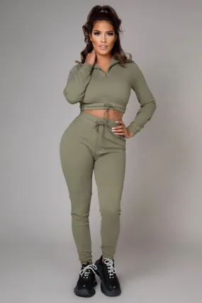 IT'S A VIBE - KHAKI