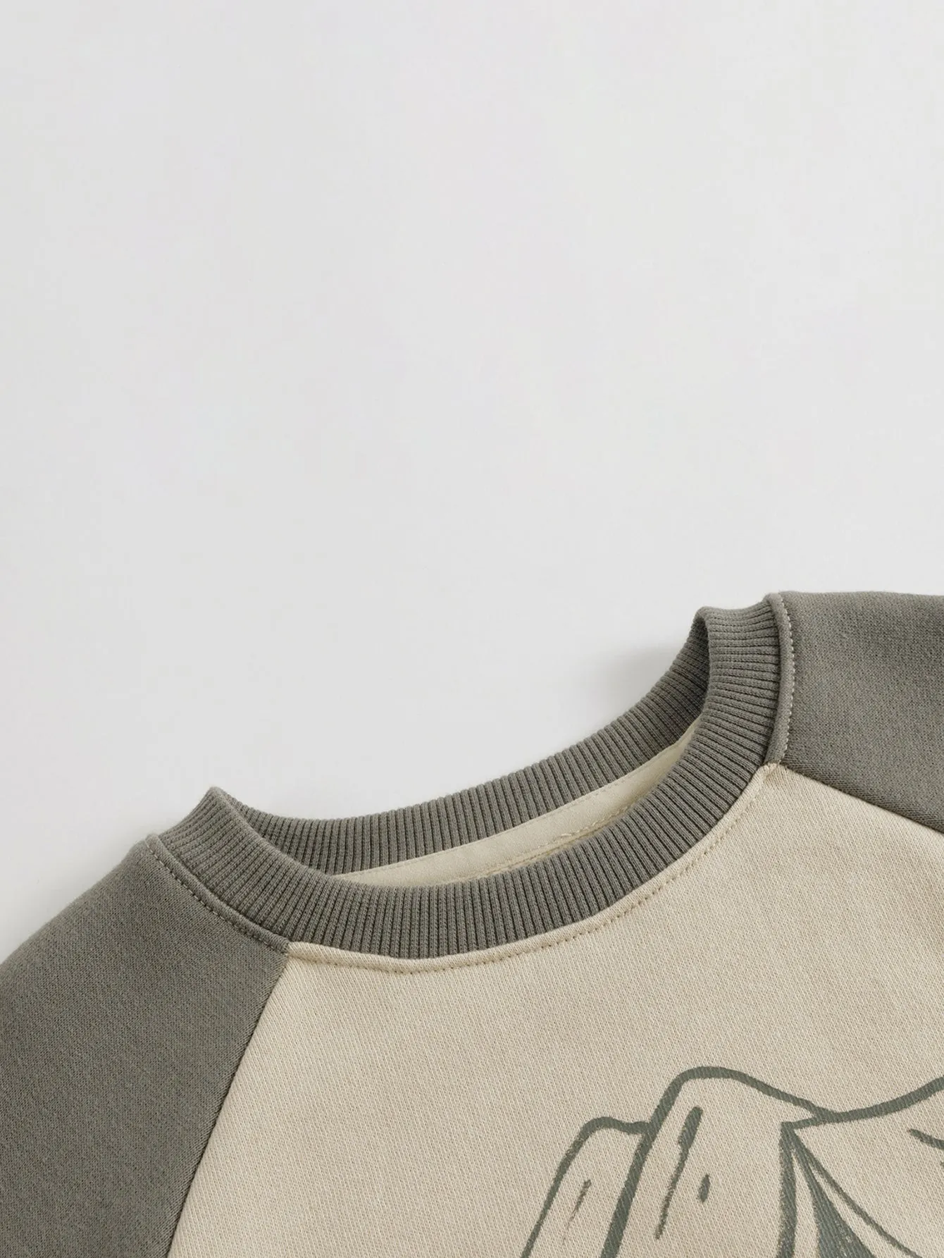 MARC & JANIE Boys Sports Sweatshirt 240151