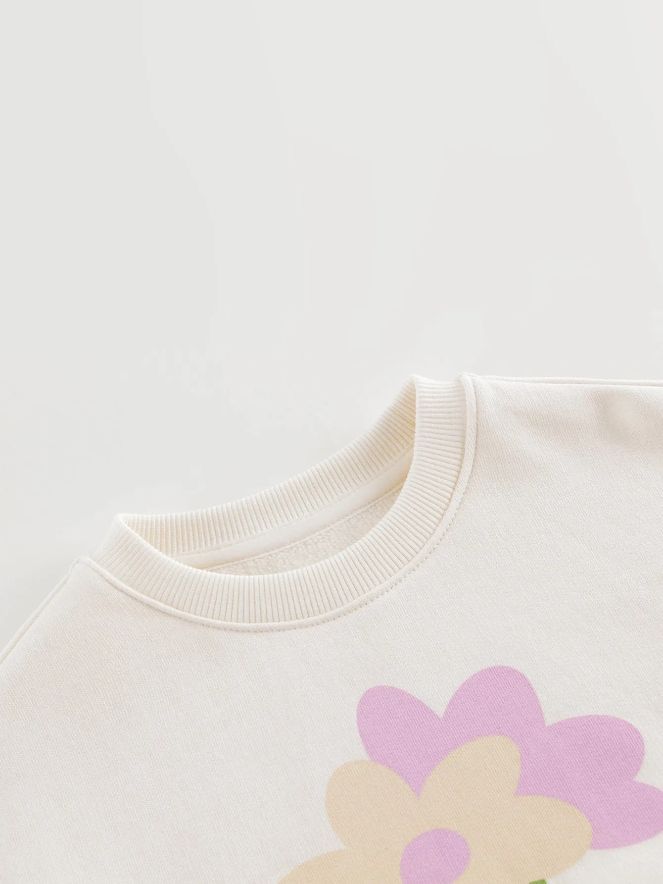 MARC & JANIE Girls Sweet Fun Printed Loose Sweatshirt 240971