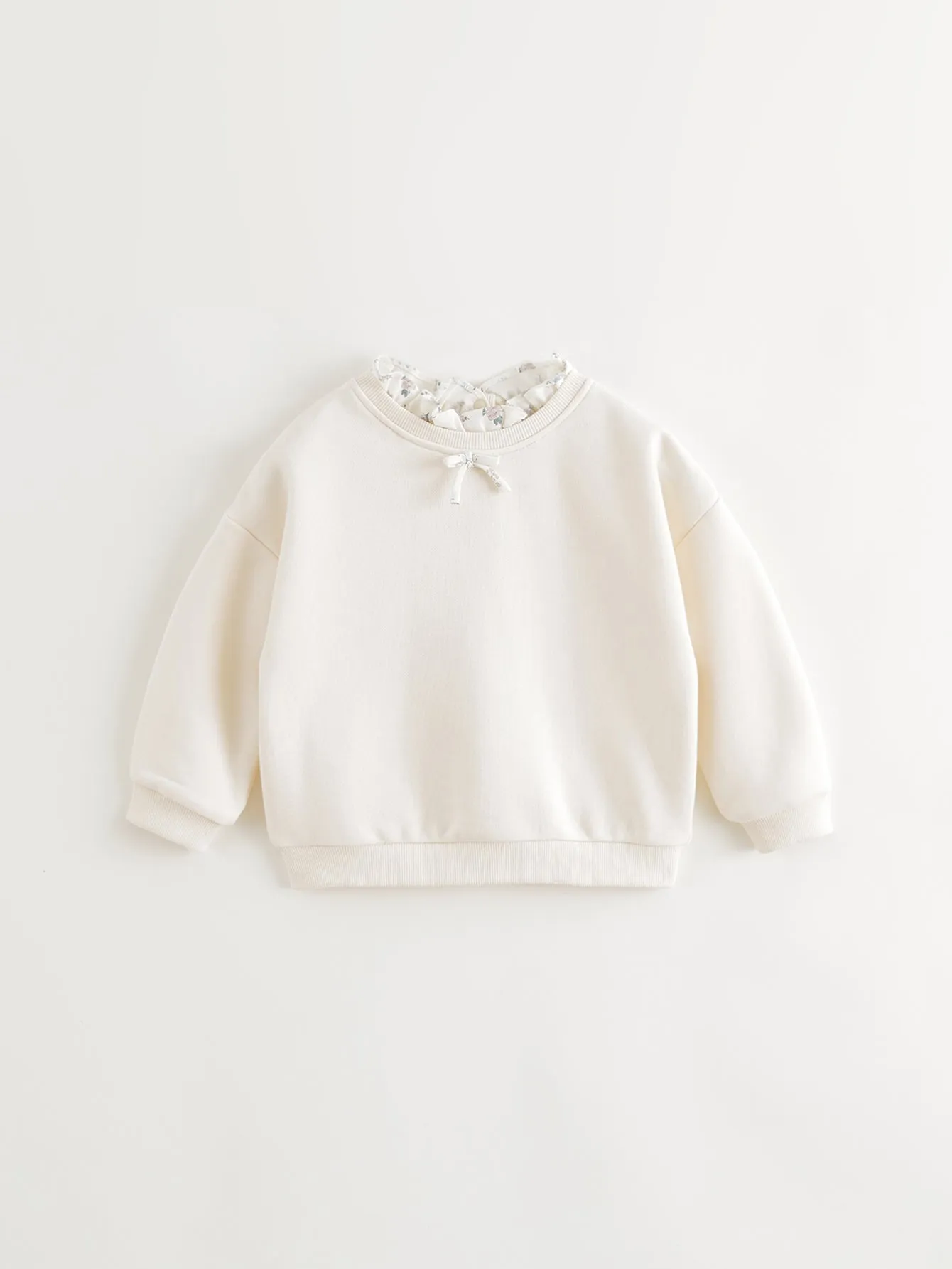 MARC & JANIE GIrls Sweet Wooden Earring Sweatshirt 241095