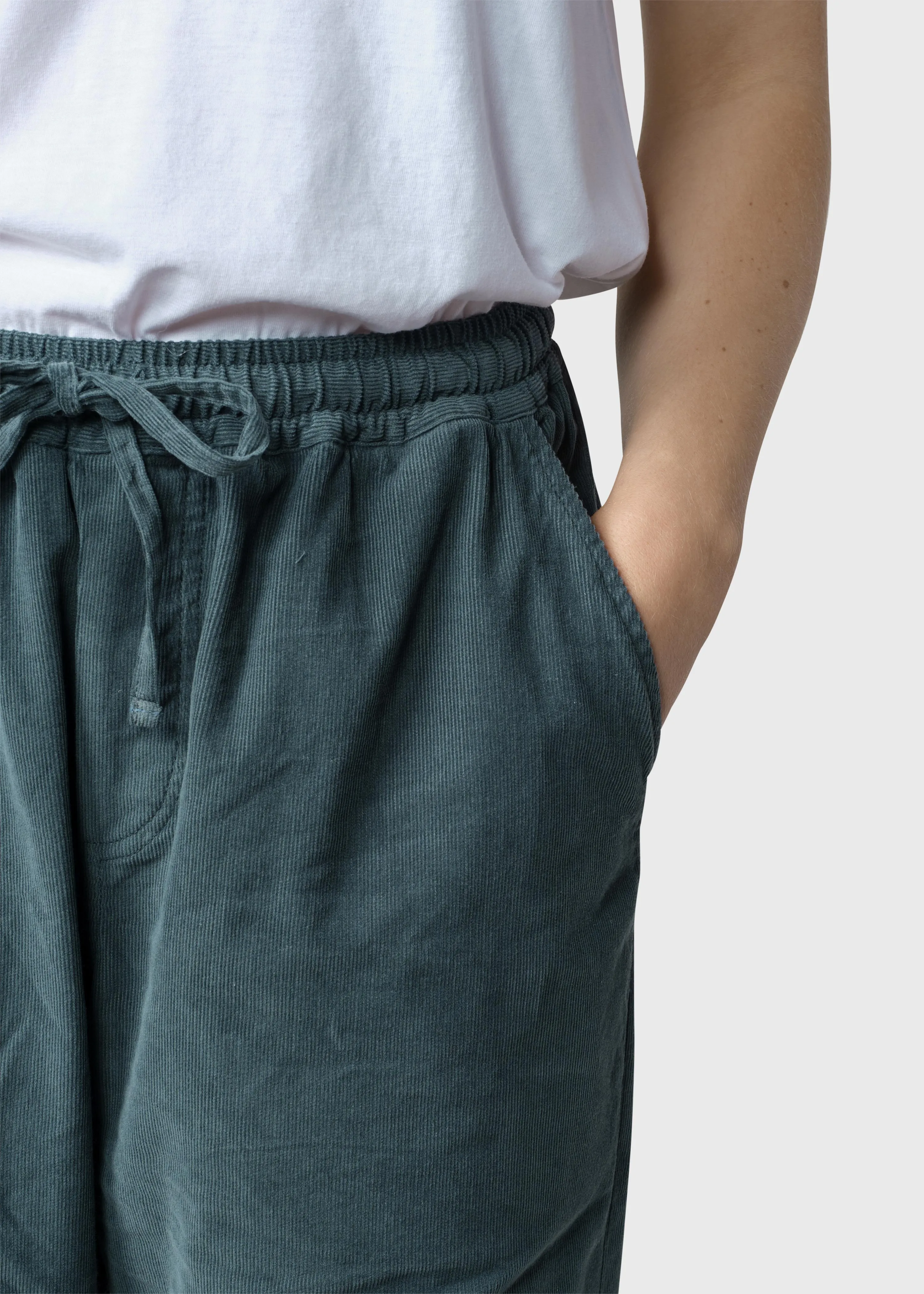 Nicoline corduroy pants - Moss Green