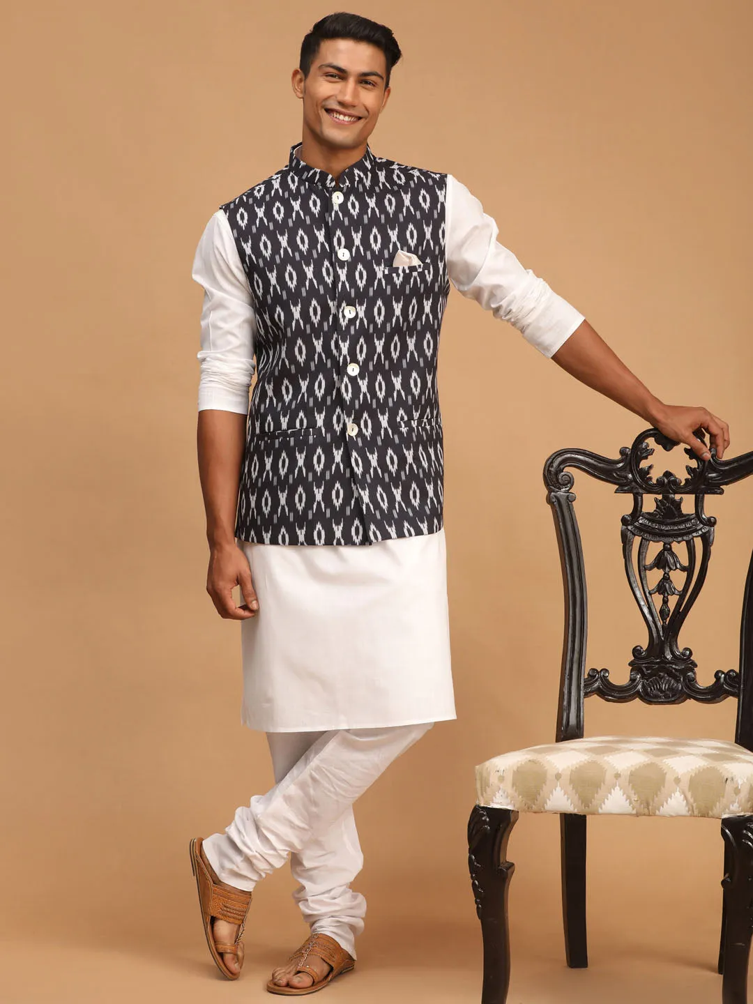VASTRAMAY Black Ikkat Nehru Jacket Set